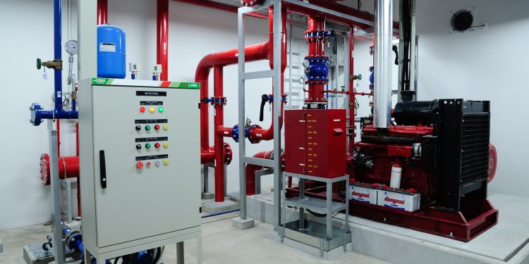 Đầu tư xây dựng hệ thống điện phục vụ các khu, cụm công nghiệp